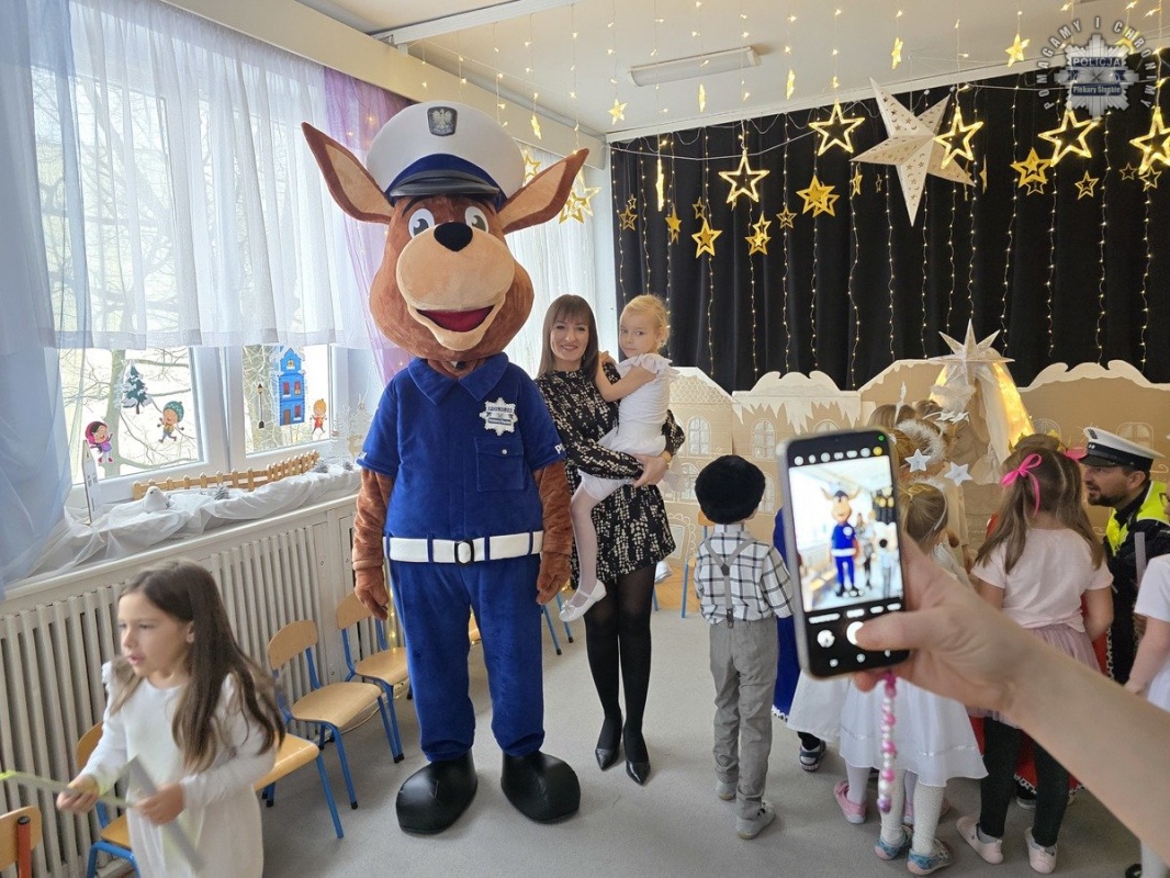 Bezpieczne Dziadki, szczęśliwe wnuczki – kampania z udziałem najmłodszych 3