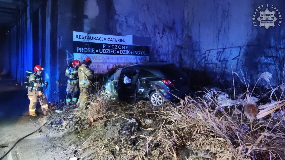 Tragiczny w skutkach błąd: kobieta z Wojkowic jechała na "podwójnym gazie"