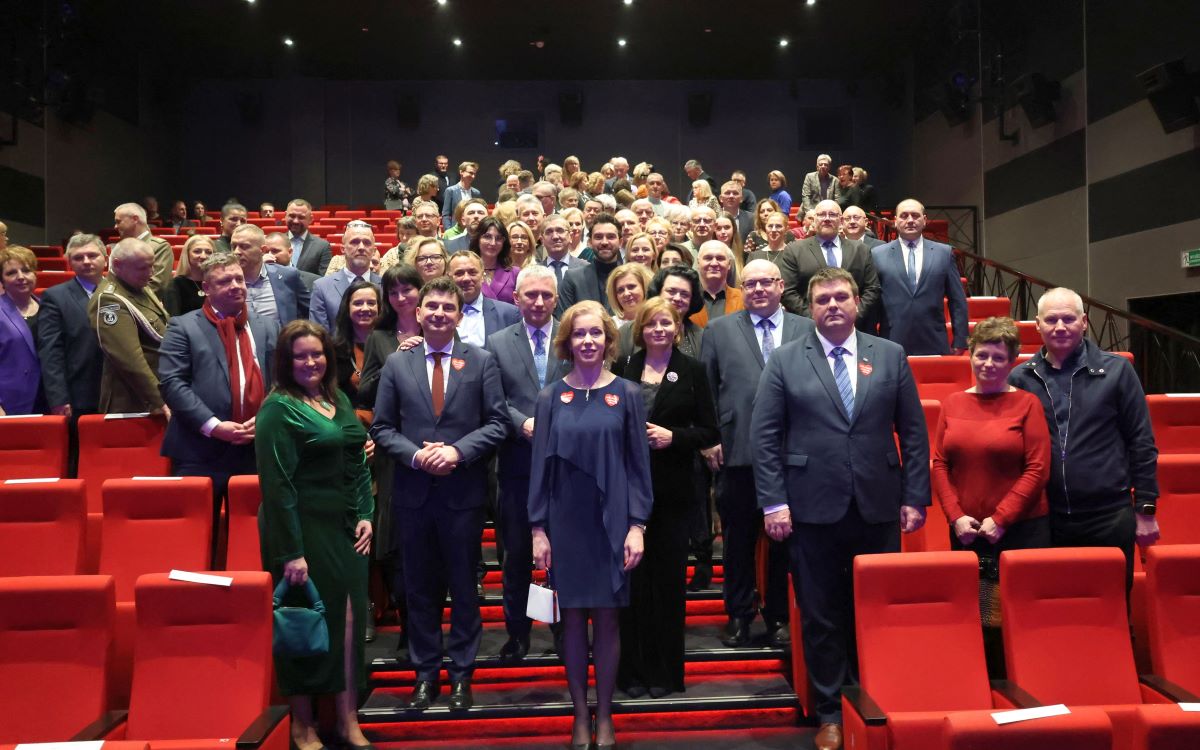 Noworoczna tradycja w Piekarach Śląskich: koncert pełen muzyki i emocji 10