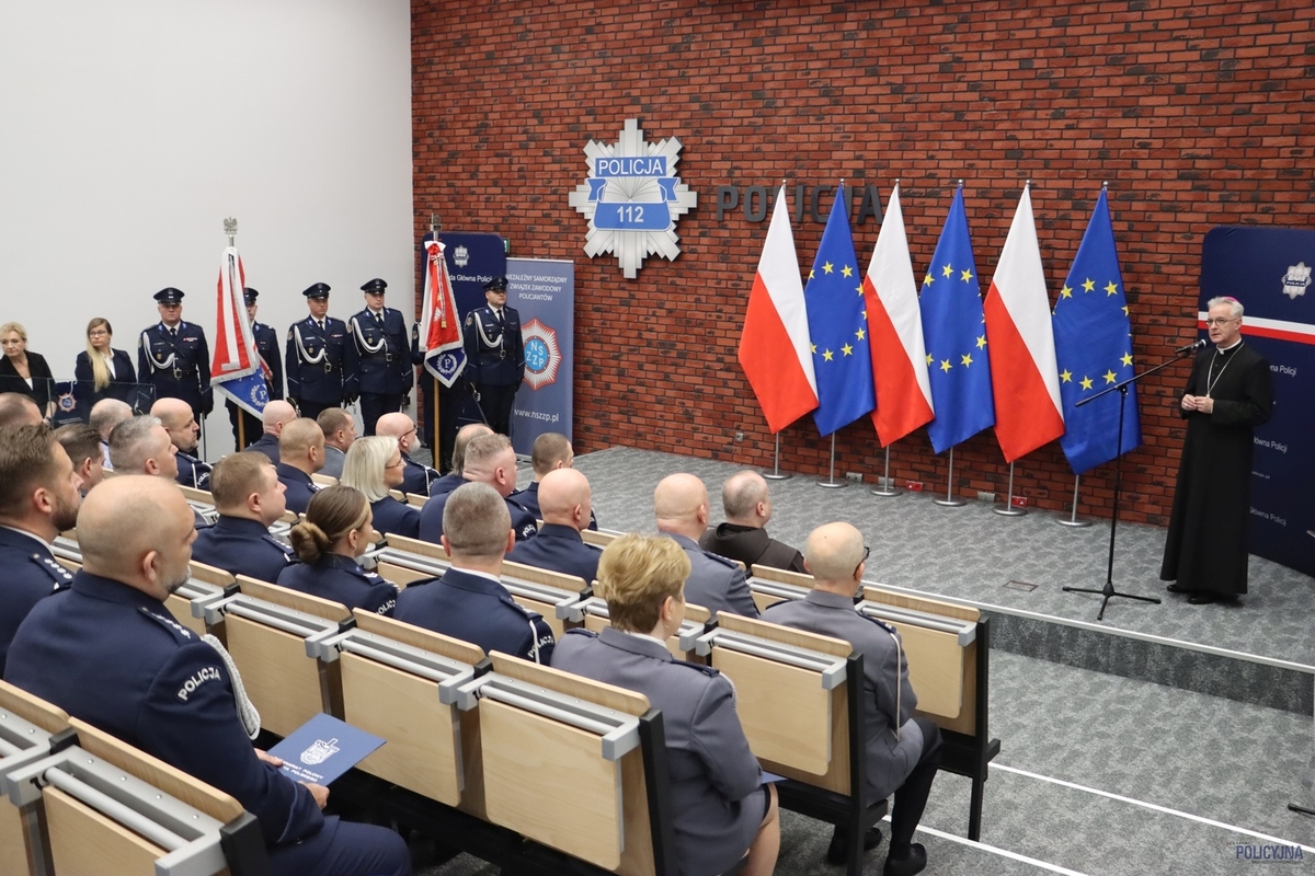 Uroczystość wręczenia medali dla funkcjonariuszy – Tomasz Muskała odznaczony! 3