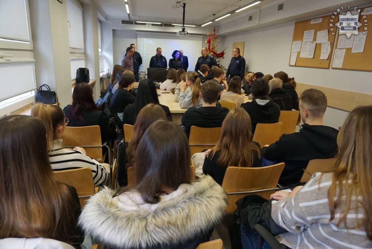 Warsztaty tłumaczeniowe w Rybniku – filologia na służbie w Policji 8