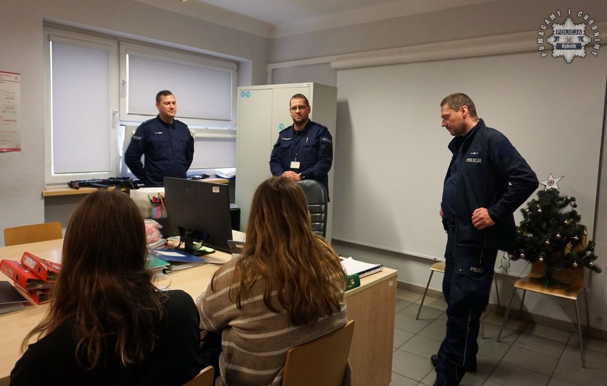 Warsztaty tłumaczeniowe w Rybniku – filologia na służbie w Policji 9