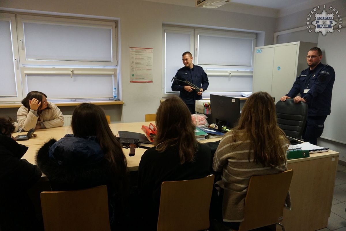 Warsztaty tłumaczeniowe w Rybniku – filologia na służbie w Policji 12