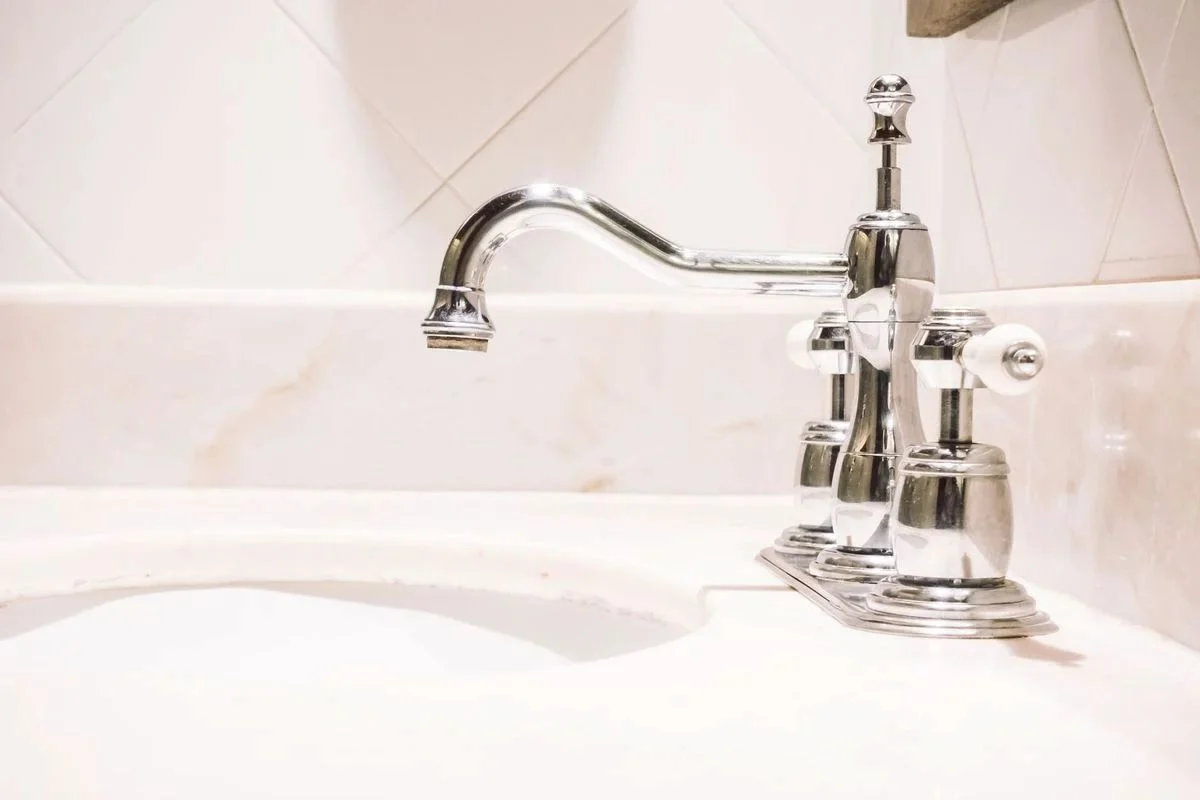 Utrudnienia w dostawie wody w Rybniku: sprawdź, gdzie będzie brakować wody