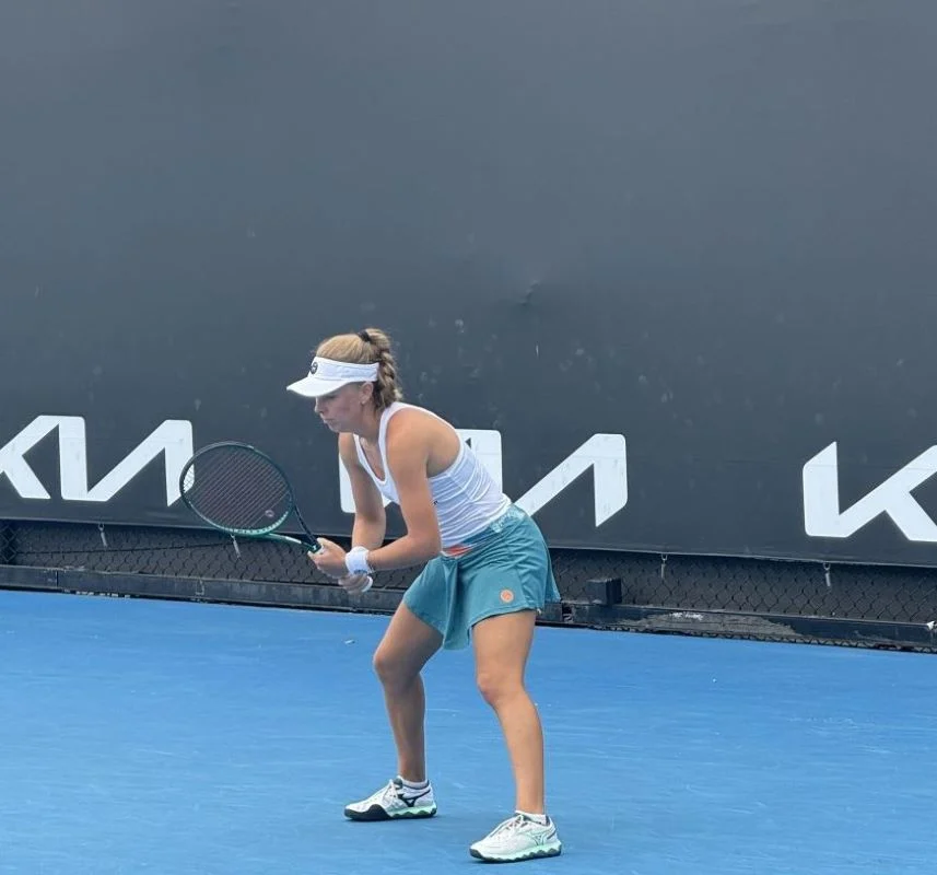 Magdalena Fręch odpadła z Australian Open po walce z Andriejewą