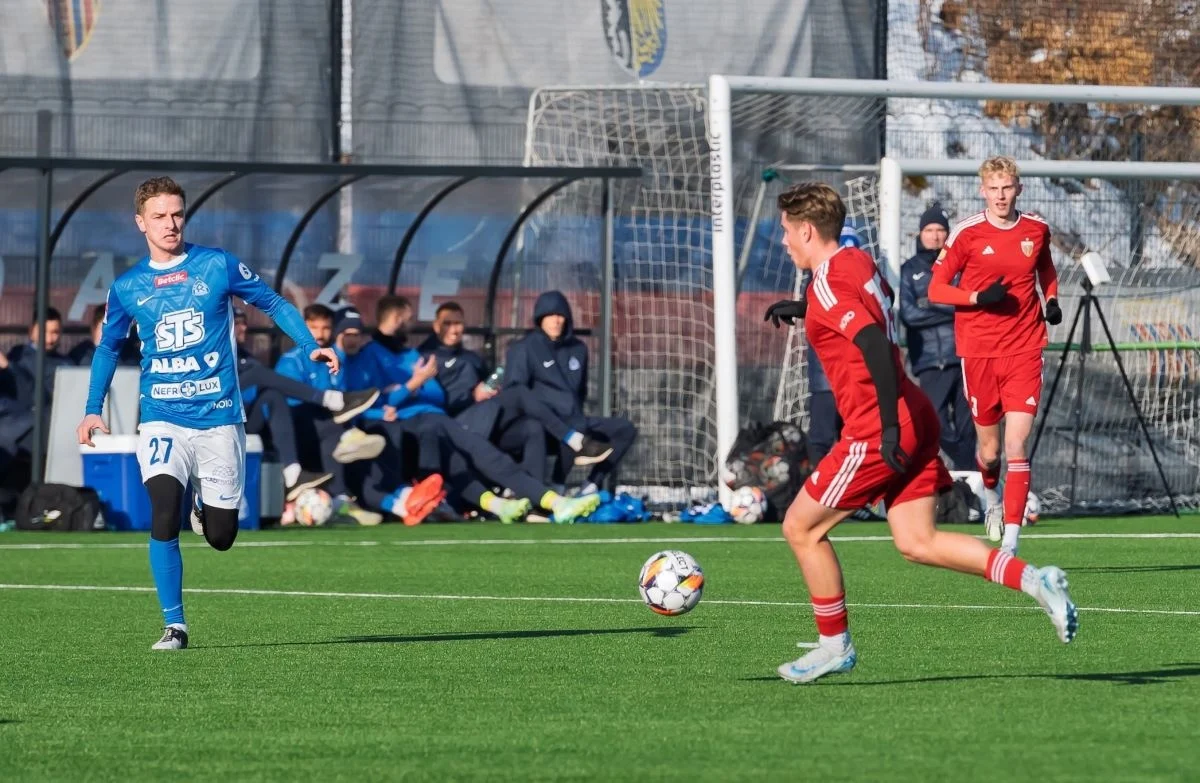 Pierwszy zimowy sparing Polonii Bytom: emocjonujące starcie z Ruchem Chorzów