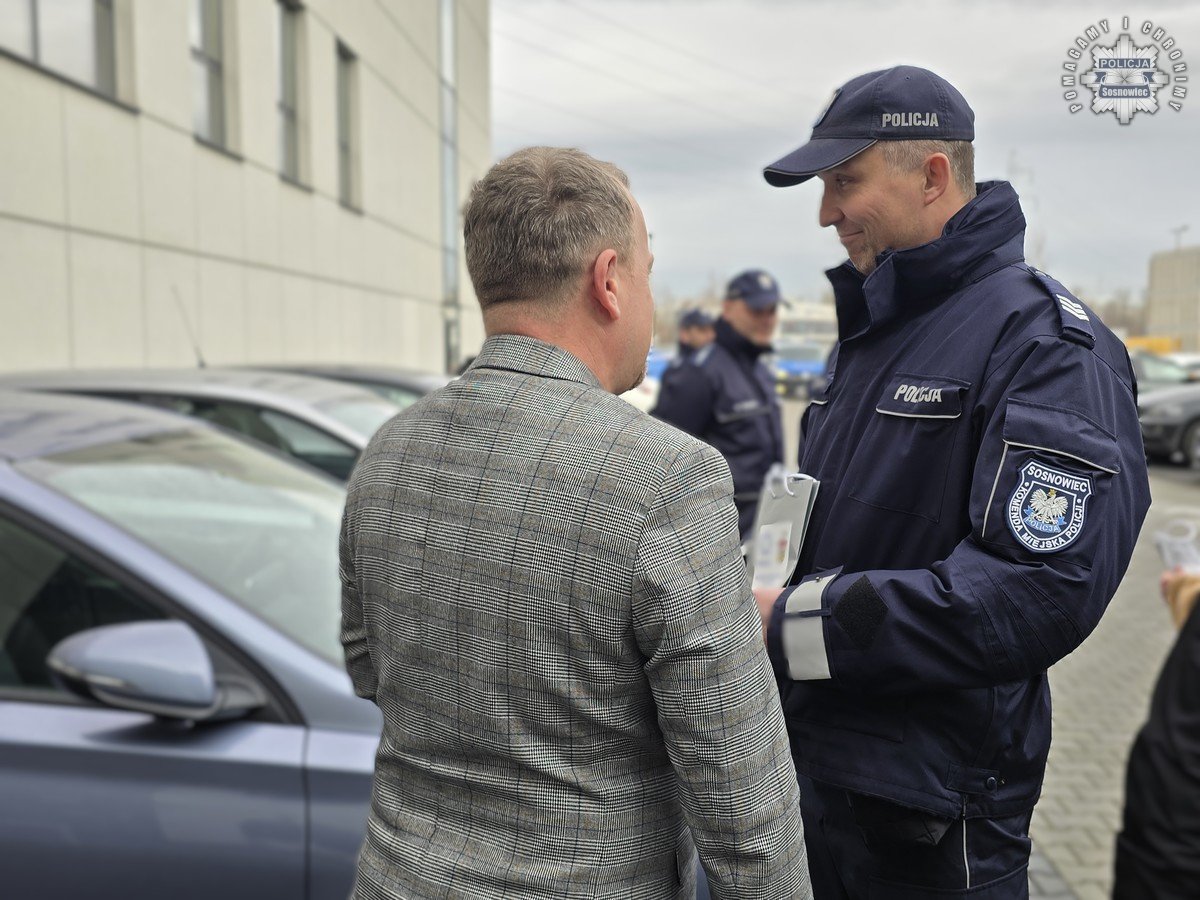 Sosnowiecka Policja otrzymała nowe radiowozy