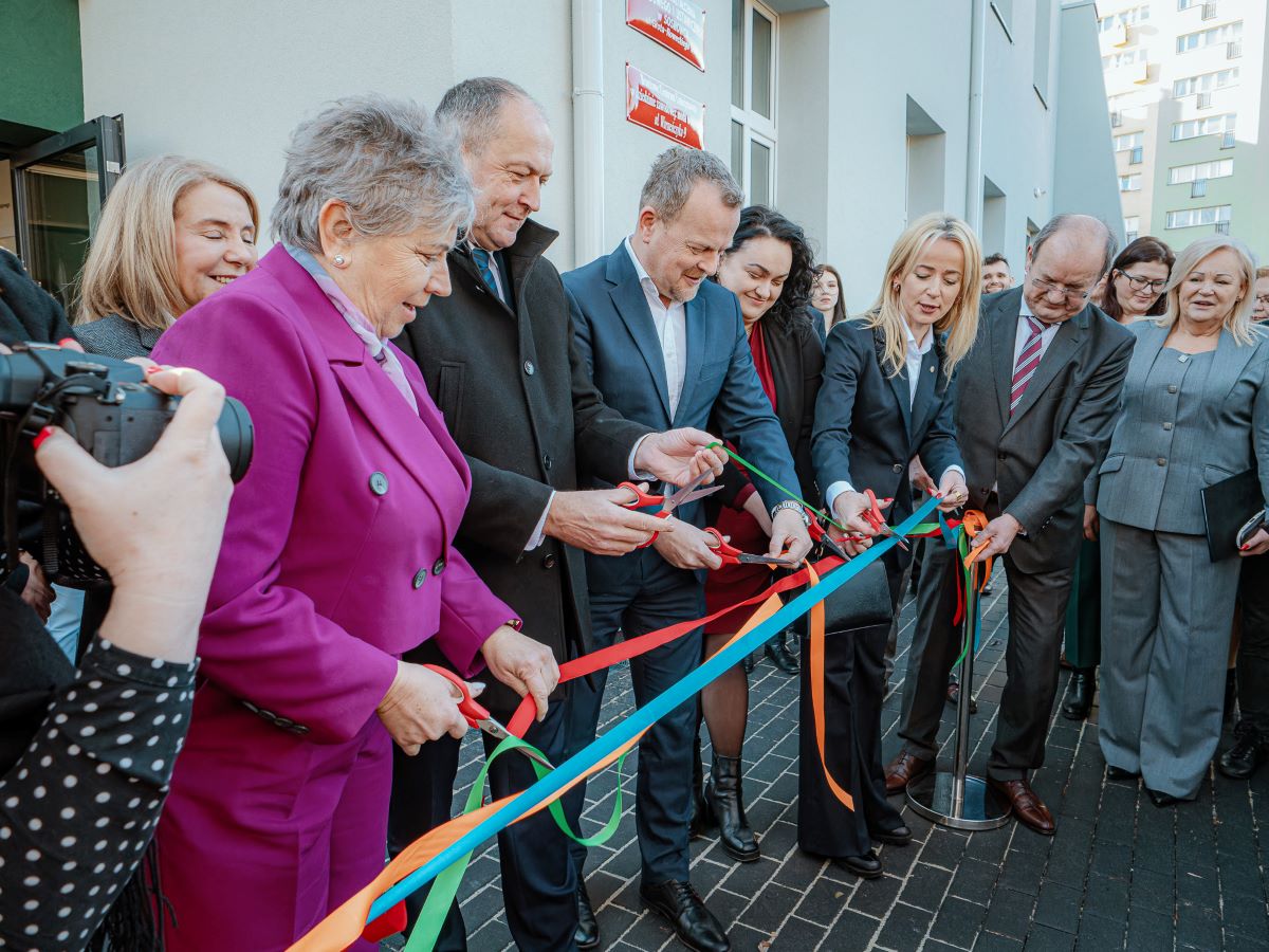 Centrum Mody otwarte. Jerzy Antkowiak z tytułem Zasłużony dla Miasta Sosnowca