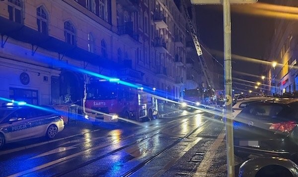 Pożar przy ulicy Kochanowskiego. Ewakuowano 10 osób