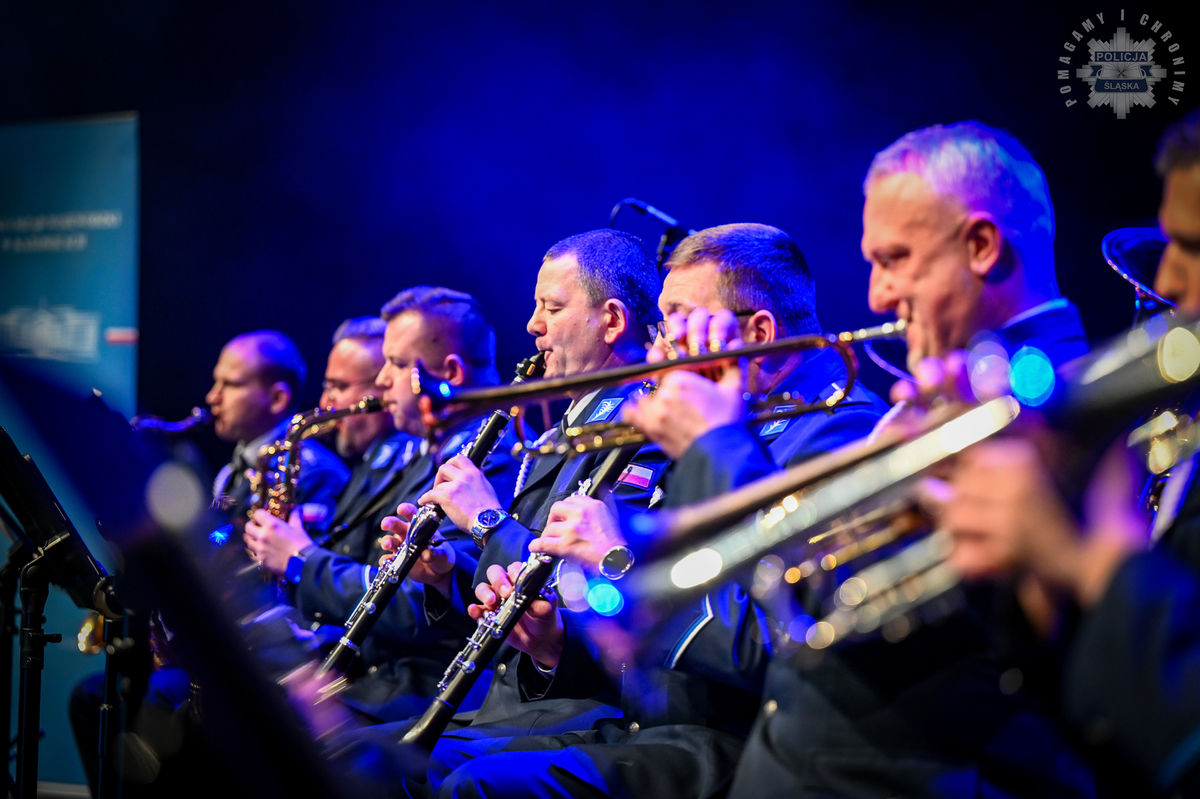 Bezpieczny senior - koncert 83