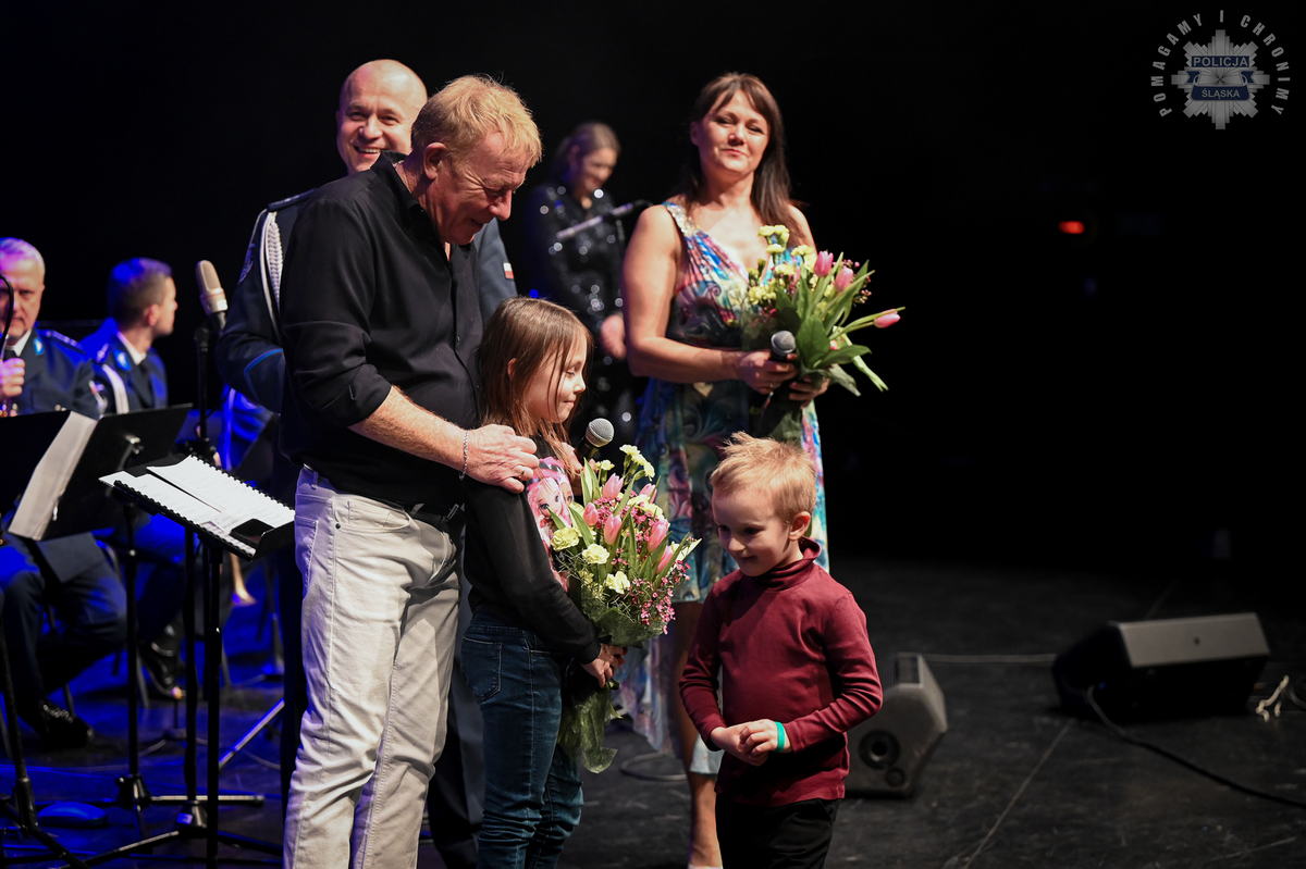 Bezpieczny senior - koncert 53