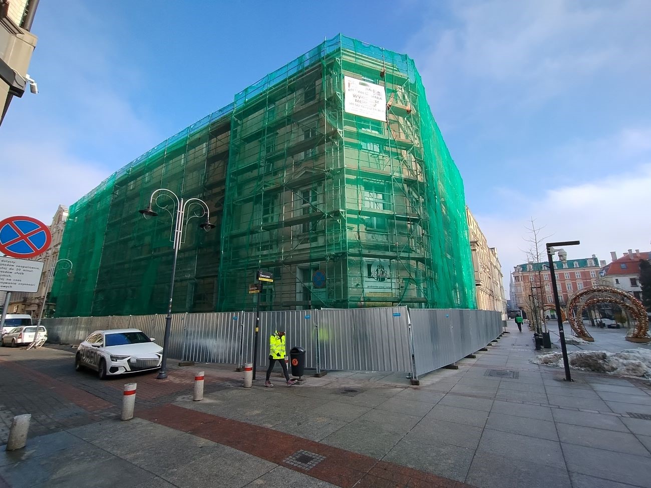 Wyburzono już część zabudowy przy Mielęckiego