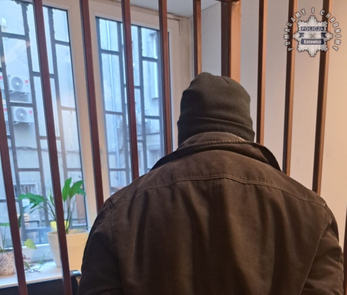 32-letni katowiczanin pobity za odmowę zakupu alkoholu – zatrzymano sprawców