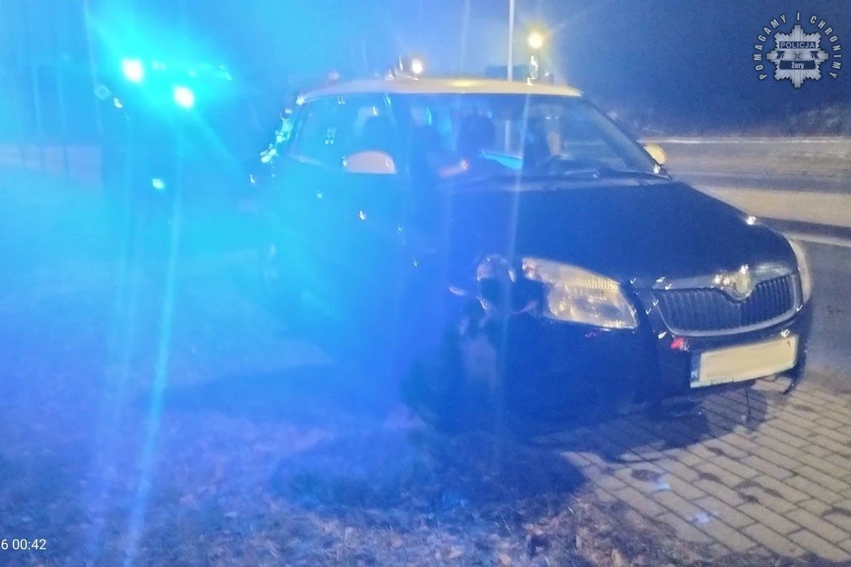 Szaleńczy pościg ulicami Żor – 29-latek uciekał po chodnikach!