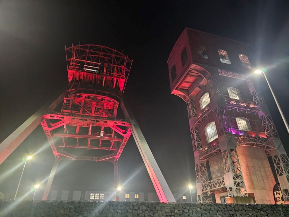 Wieże KWK Polska – wyjątkowa wystawa Michała Rejnera