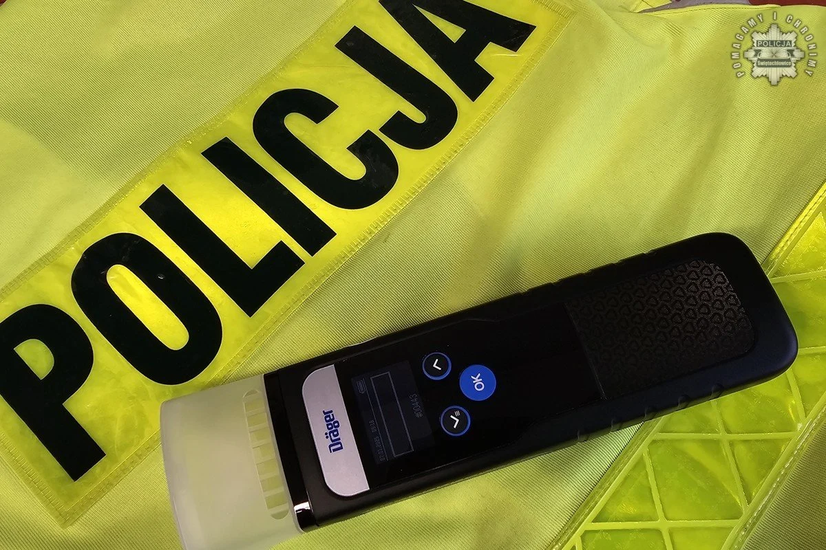 Działania „Trzeźwość” w Świętochłowicach – policjanci przebadali 1500 kierowców