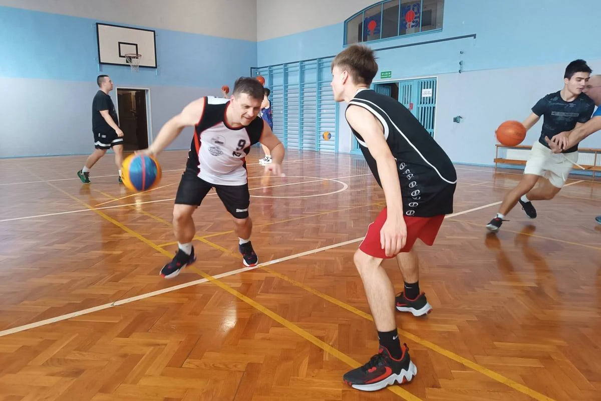 Rodzinna rywalizacja w Chorzowie: pierwszy turniej 3 na 3 już za nami