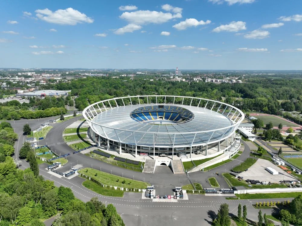 Reprezentacja na dwóch stadionach – będzie kompromis?