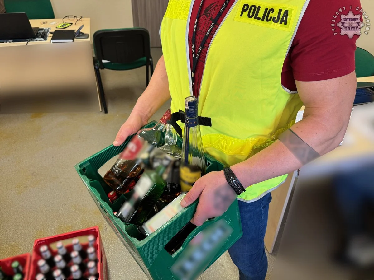 Prowadził bar bez koncesji. Policja zabezpieczyła alkohol w Kochłowicach