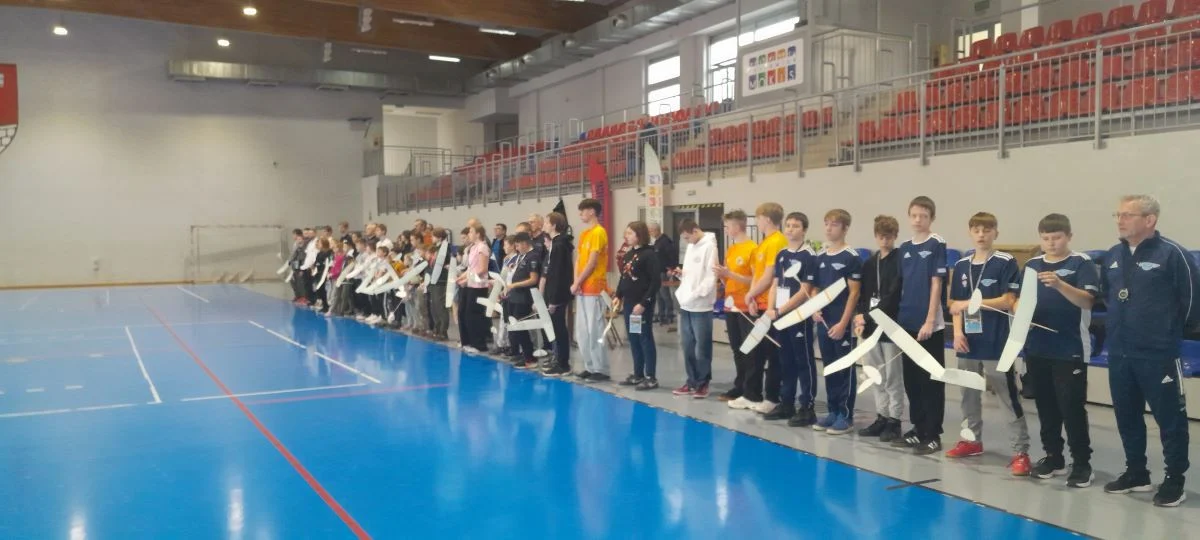 Za nami Ogólnopolskie Mistrzostwa Modeli Halowych klasy F1N [ZDJĘCIA]