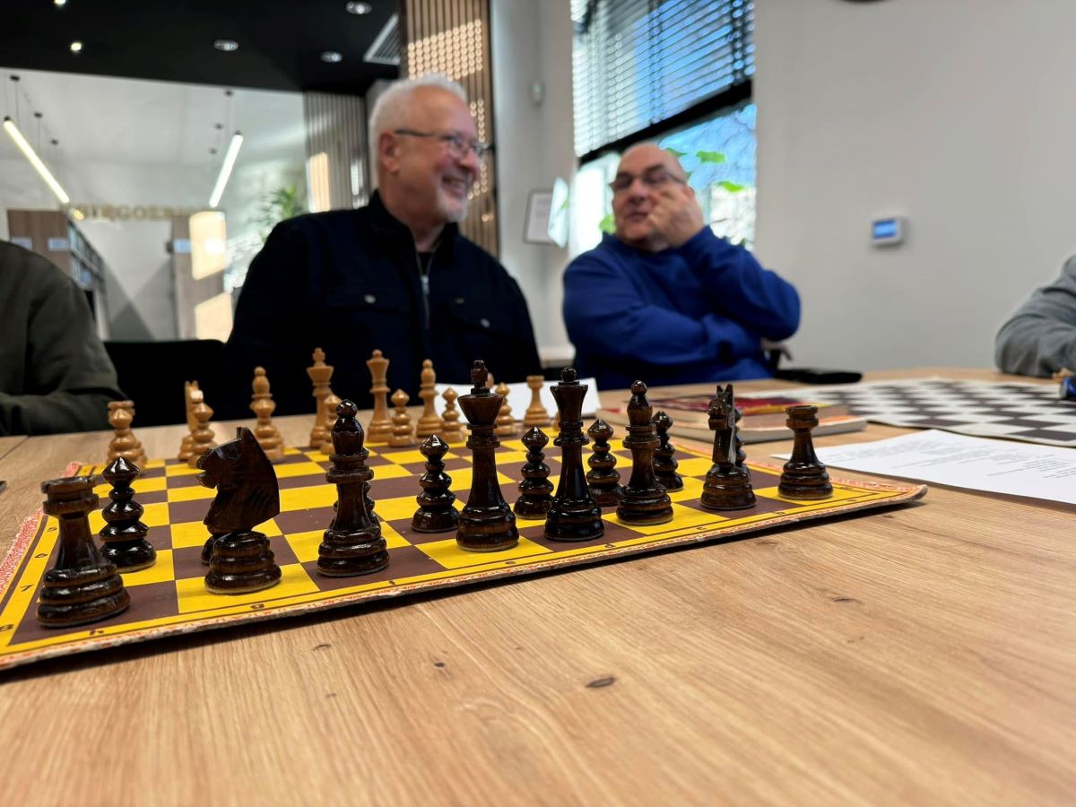 Szachy w bibliotece: nauka gry od podstaw!