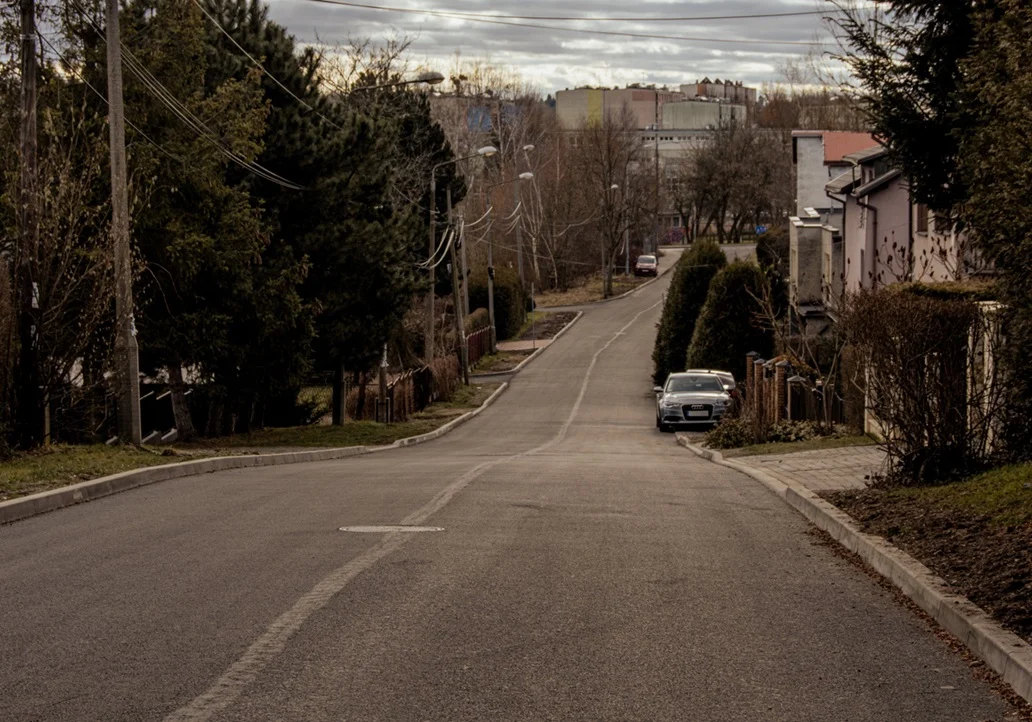 Remont ul. Radlińskie Chałupki zakończony – miasto inwestuje w bezpieczeństwo!