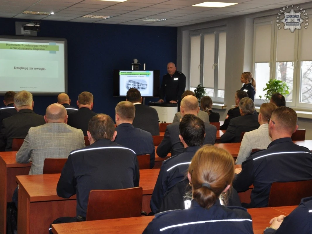Wodzisławscy policjanci podsumowali 2024 rok. Odprawa roczna z sukcesami!