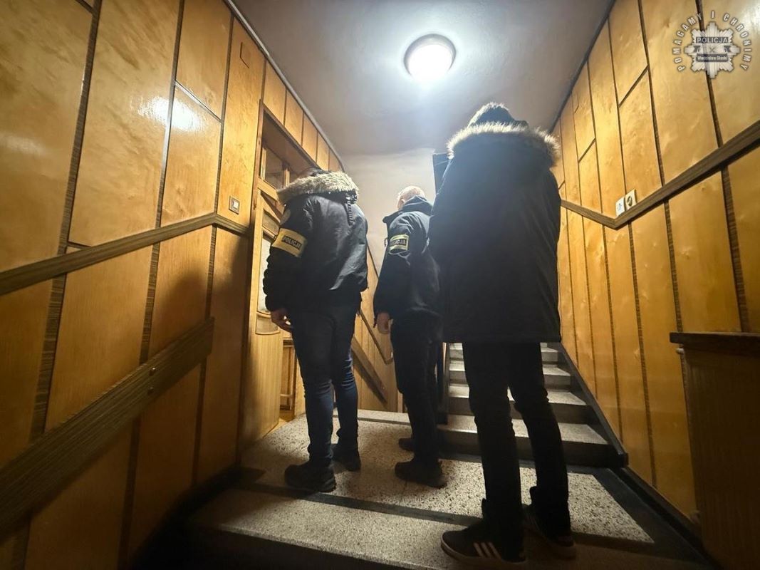 Policja rozbija ukrywających się przestępców. Akcja zakończona sukcesem!