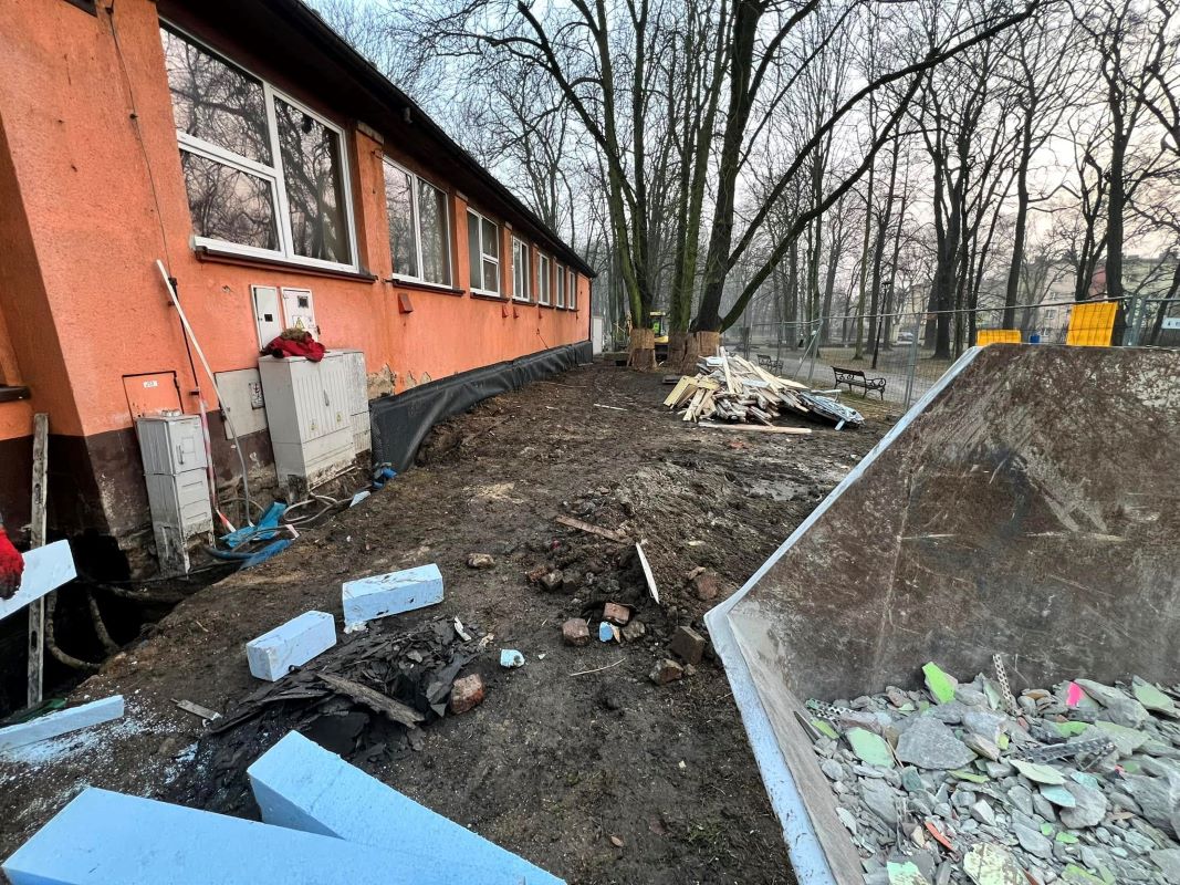 Przedszkole nr 12 zyskuje nową energię. Termomodernizacja w pełnym toku!