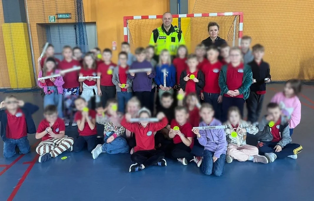 Bezpieczeństwo w czasie ferii zimowych – prelekcja dla dzieci w SP16!