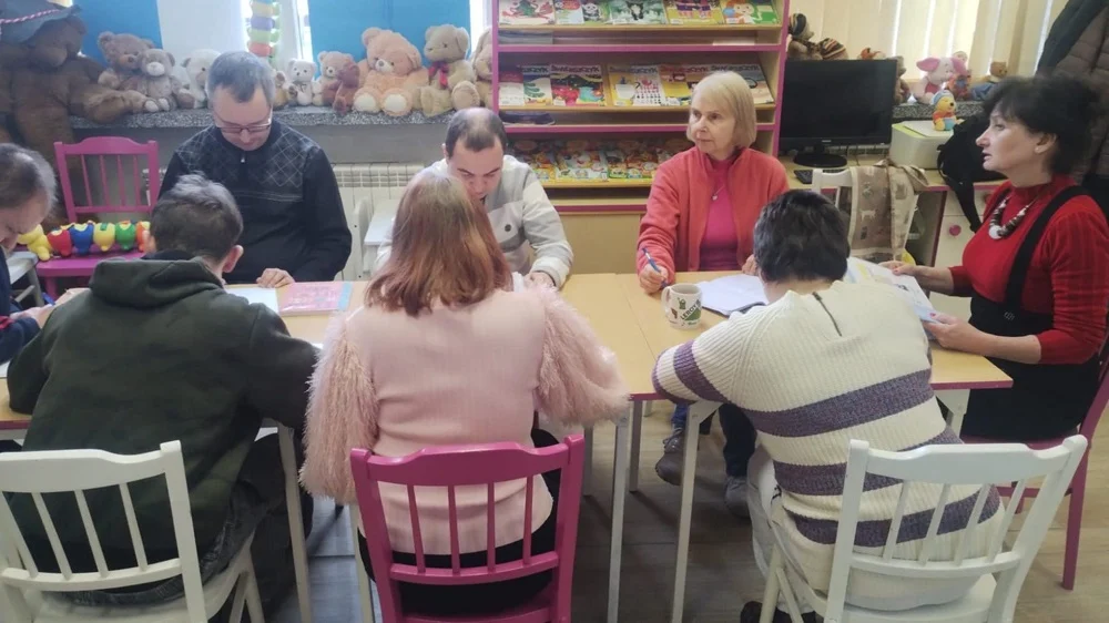 Jak słowa wpływają na emocje? Warsztaty w brzęczkowickiej bibliotece