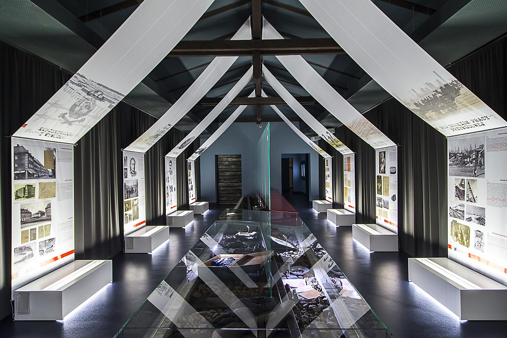 Tyskie obchody 80-lecia Tragedii Górnośląskiej – pamięć o tragicznych wydarzeniach