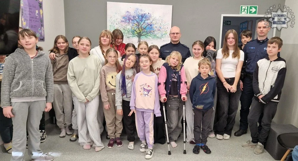 Policjanci uczą tyskie dzieci zasad bezpieczeństwa