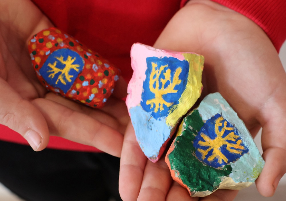 Kamyki Orzesza ruszają w podróż po świecie