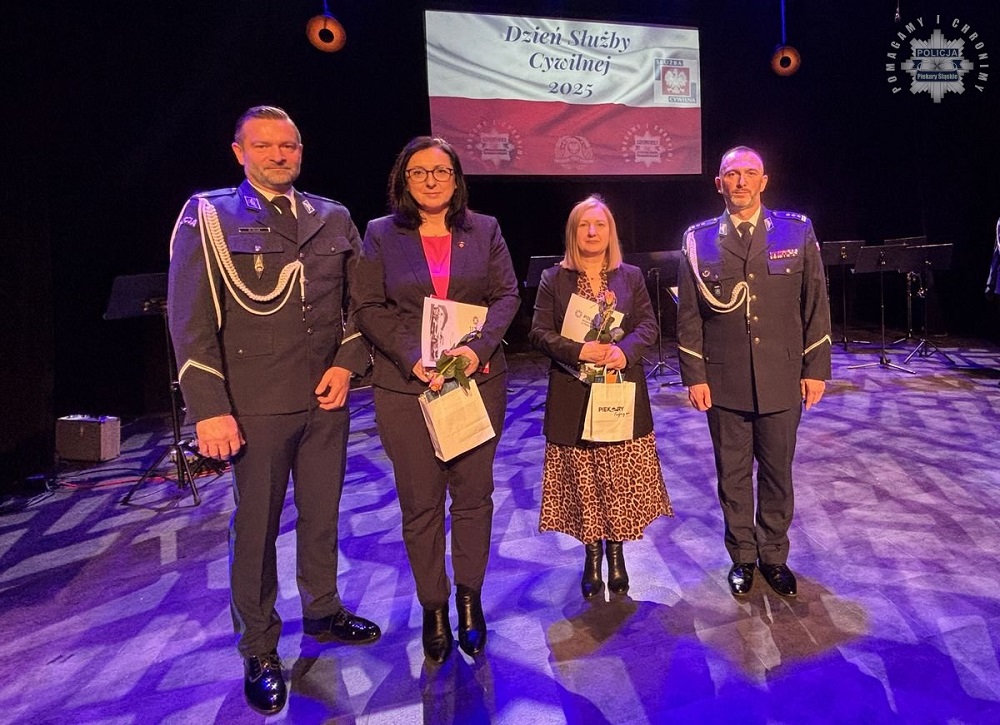 Uroczystość z okazji Dnia Służby Cywilnej w Piekarach Śląskich – Gratulacje i wyróżnienia