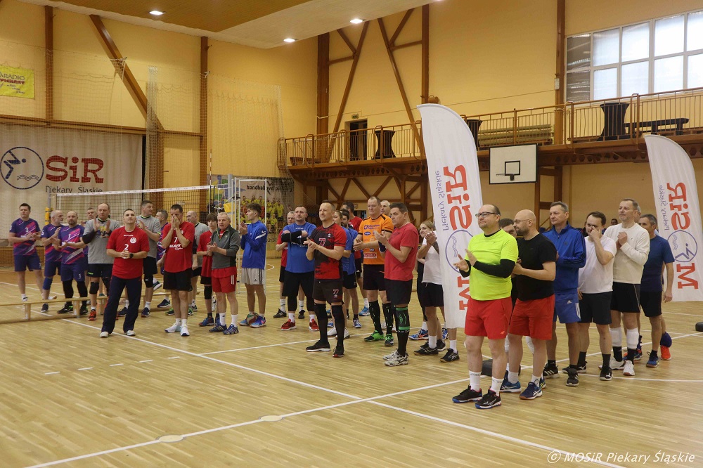 II Memoriał Andrzeja Budzika – Szare Wilki triumfują w siatkówce oldboyów