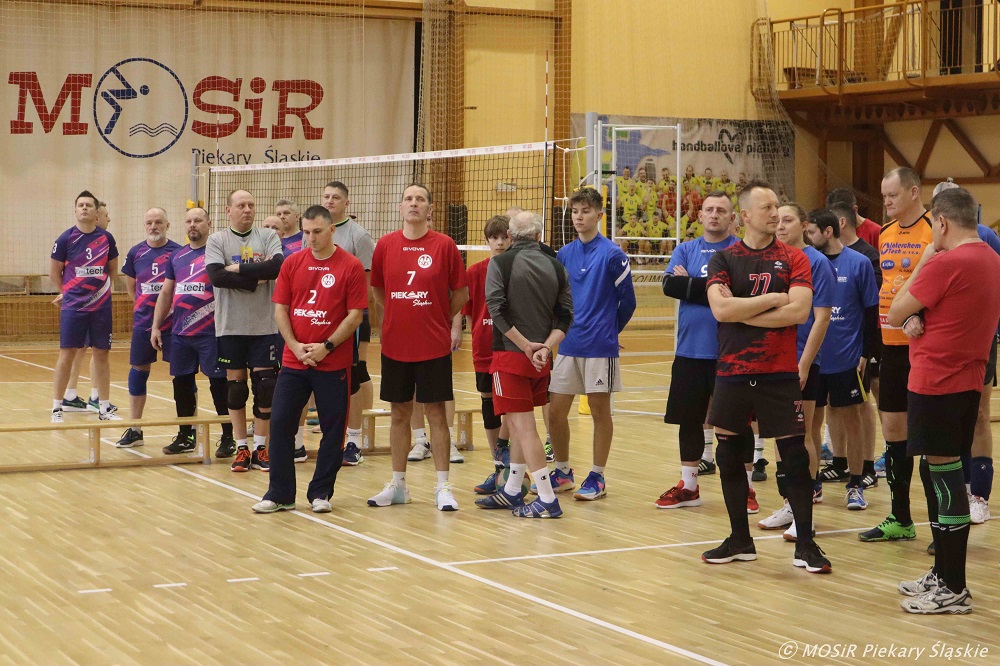 II Memoriał Andrzeja Budzika – Szare Wilki triumfują w siatkówce oldboyów