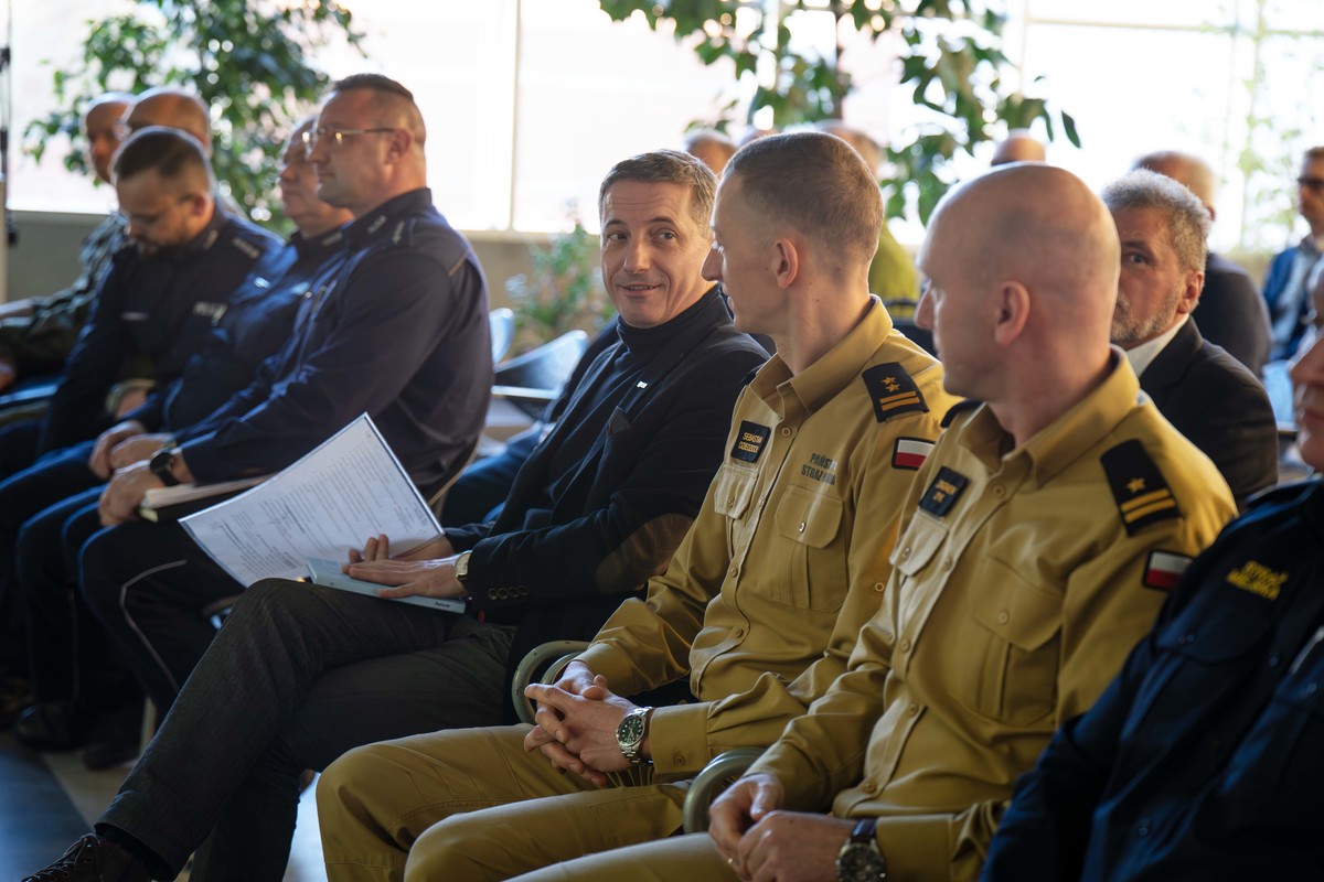 Nowe wyzwania dla służb: spotkanie o ustawie o ochronie ludności! 1