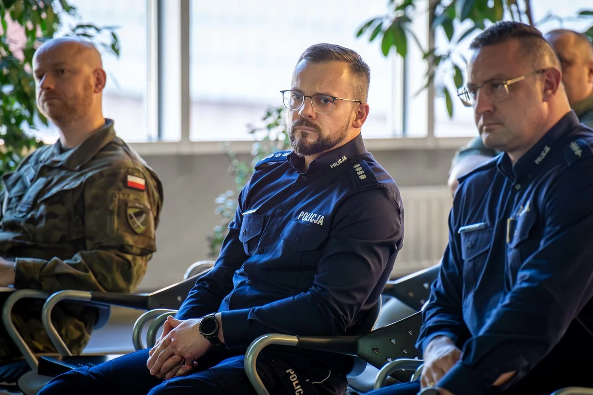 Nowe wyzwania dla służb: spotkanie o ustawie o ochronie ludności! 6