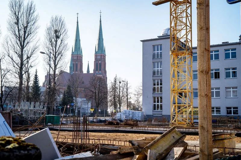 Inwestycja, która zmieni II LO. Nowa sala gimnastyczna rośnie w oczach!