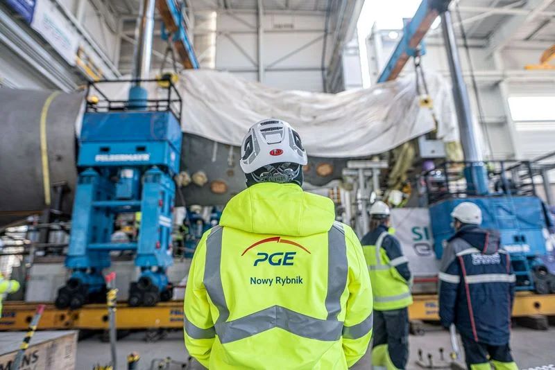 Turbina gazowa zamontowana. Kluczowy etap inwestycji w Rybniku!