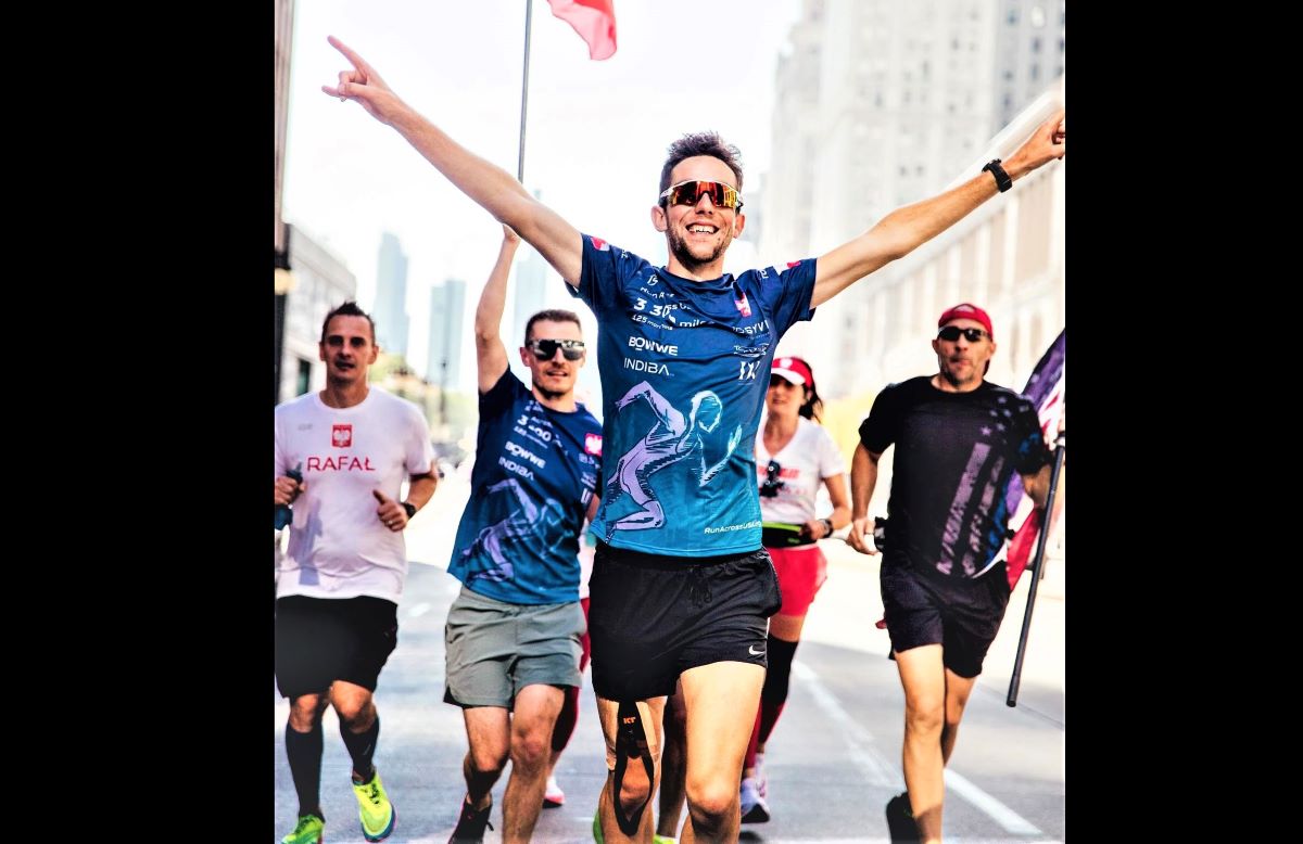 125 maratonów w 139 dni. Tomasz Sobania zdobył Amerykę!