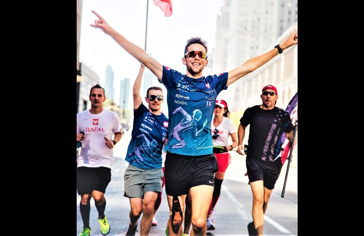 125 maratonów w 139 dni. Tomasz Sobania zdobył Amerykę!