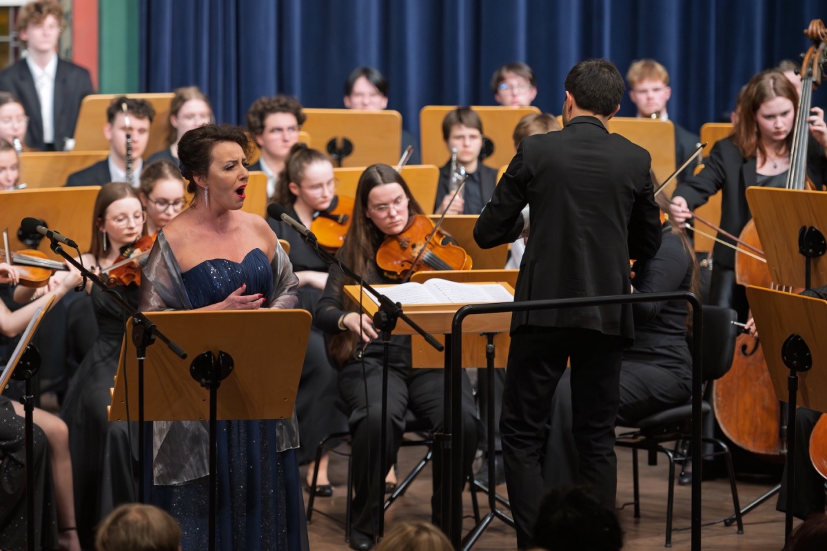 80-lecie Szkoły Muzycznej w Bytomiu: wspaniały jubileusz pełen emocji i muzyki! 2