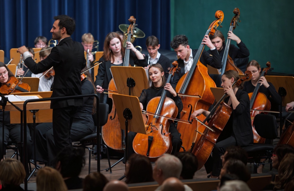80-lecie Szkoły Muzycznej w Bytomiu: wspaniały jubileusz pełen emocji i muzyki! 7