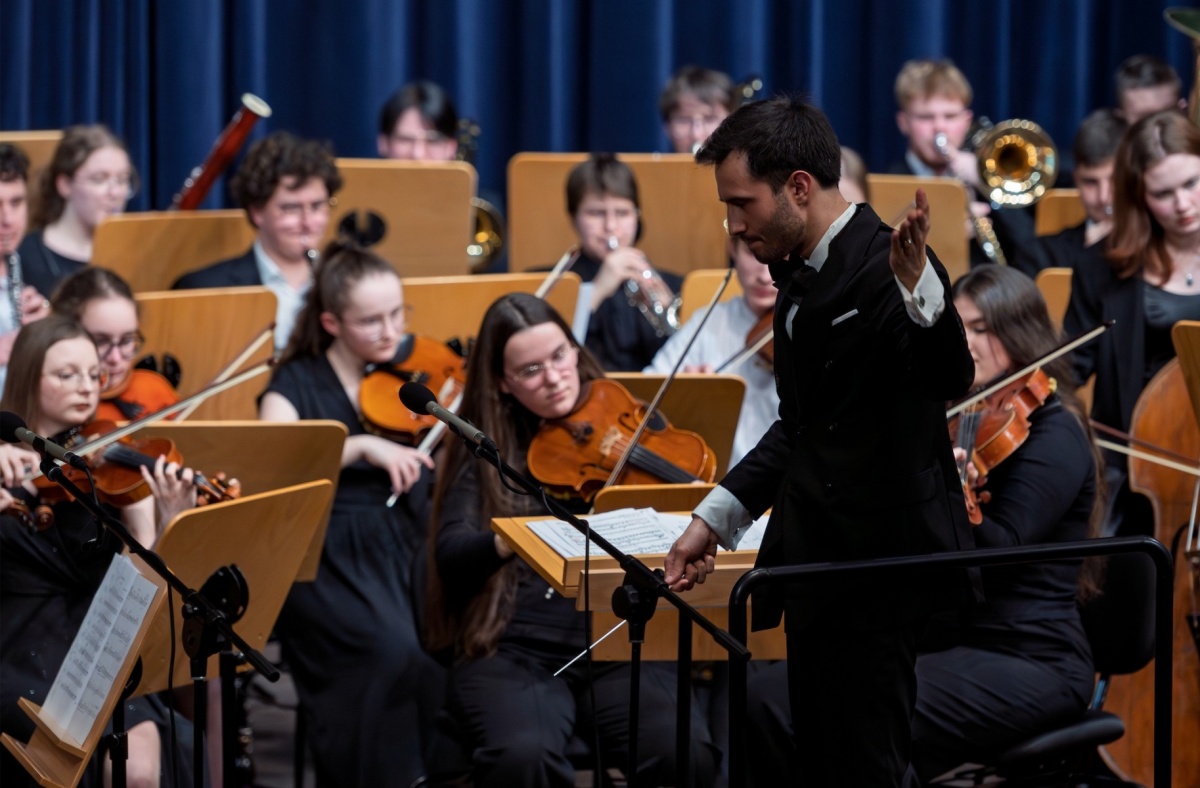 80-lecie Szkoły Muzycznej w Bytomiu: wspaniały jubileusz pełen emocji i muzyki! 12