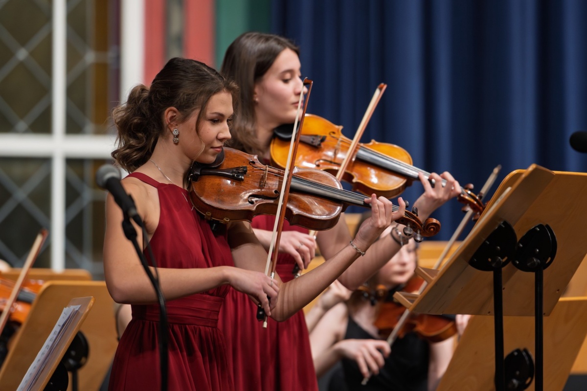 80-lecie Szkoły Muzycznej w Bytomiu: wspaniały jubileusz pełen emocji i muzyki! 14