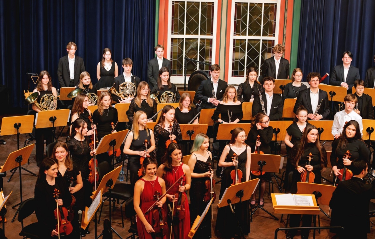 80-lecie Szkoły Muzycznej w Bytomiu: wspaniały jubileusz pełen emocji i muzyki!