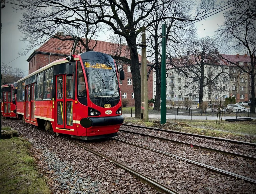 Korekta rozkładu jazdy: linie 19 i 730 z nowymi godzinami kursów