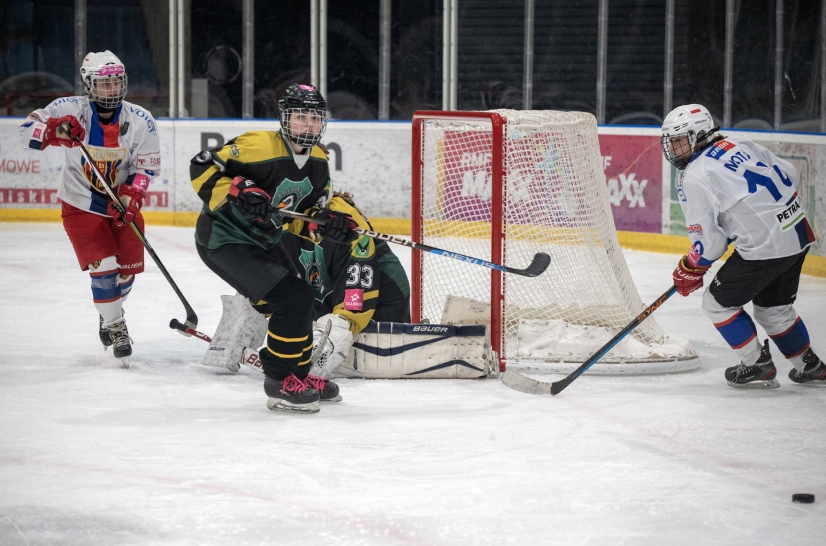 Polonia Bytom nie do zatrzymania! 55 bramek i awans do półfinału